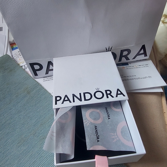 NWT Graduation Charm - Picture 8 of 8